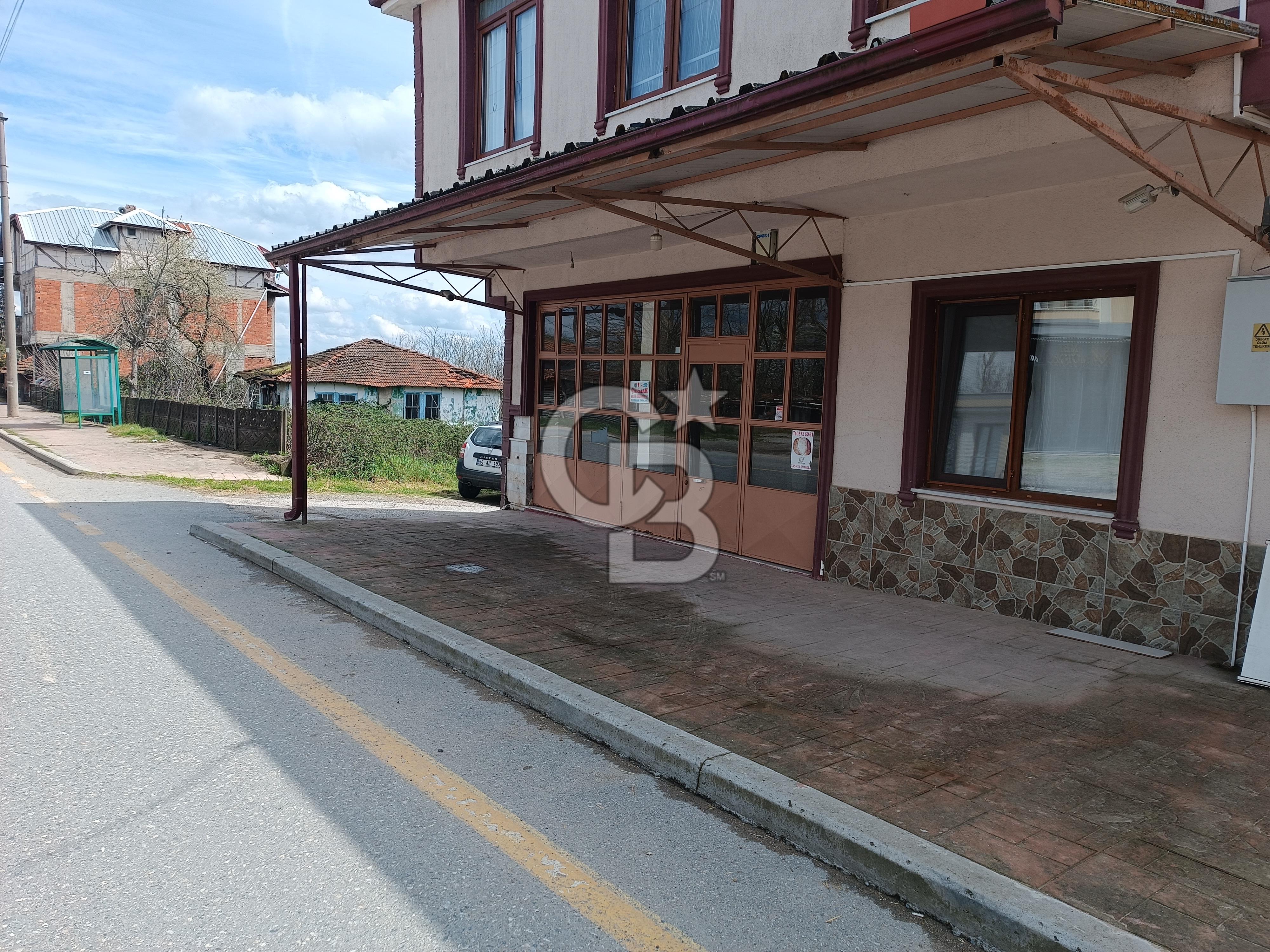 Sakarya Alandüzünde Ana Cadde Üzerinde Kiralık Dükkan 