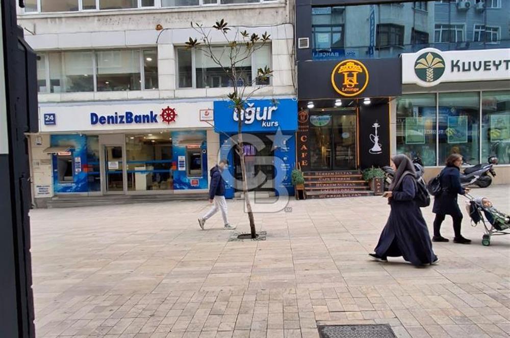 ŞİRİNEVLERİN KALBİNDE E5YANI 1050 M² KOMPLE SATILIK İŞ MERKEZİ