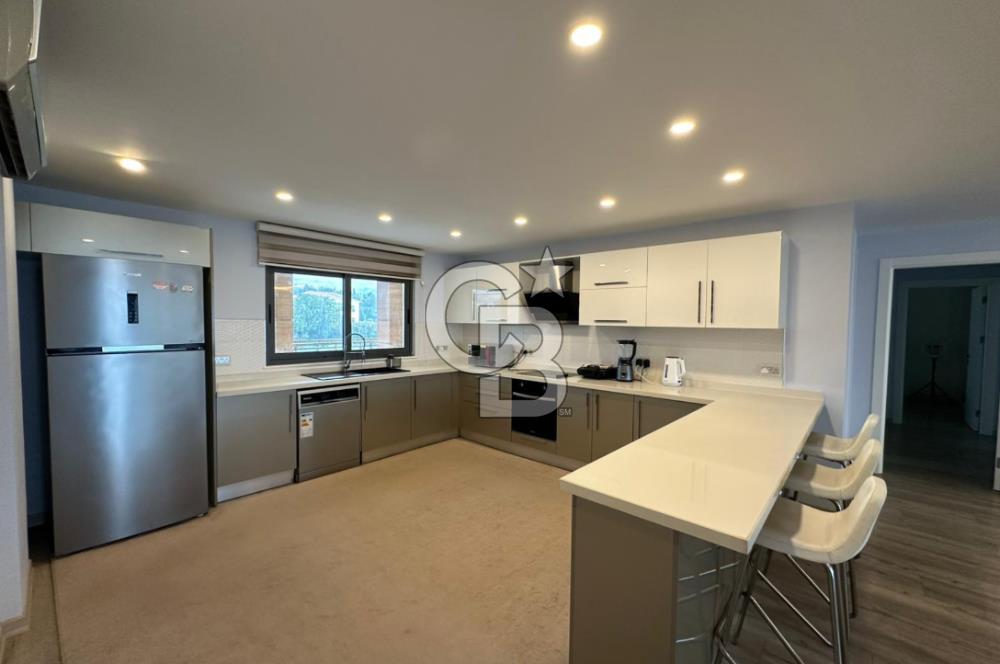 KKTC GİRNE MERKEZDE AKACAN ELEGANCE SİTESİNDE DENİZ HAVUZ VE DAĞ MANZARALI KOMPLE EŞYALI SATILIK 3+1 DAİRE