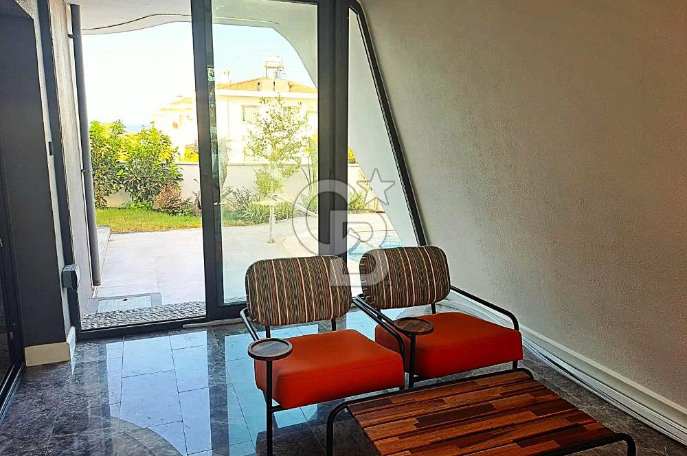 KKTC GİRNE LAPTADA DENİZ MANZARALI EŞYALI SATILIK 4+1 VİLLA