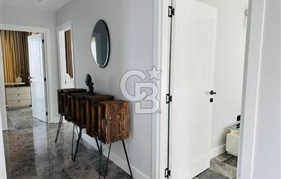 KKTC GİRNE LAPTADA DENİZ MANZARALI EŞYALI SATILIK 4+1 VİLLA