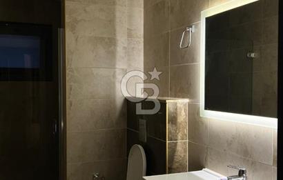 KKTC GİRNE MERKEZDE AKACAN ELEGANCE SİTESİNDE DENİZ HAVUZ VE DAĞ MANZARALI KOMPLE EŞYALI SATILIK 3+1 DAİRE