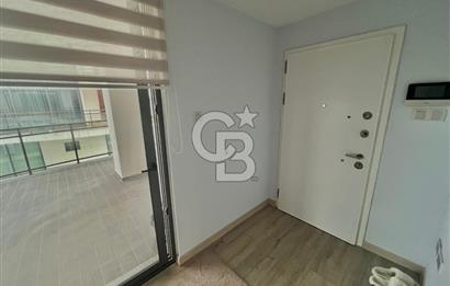 KKTC GİRNE MERKEZDE AKACAN ELEGANCE SİTESİNDE DENİZ HAVUZ VE DAĞ MANZARALI KOMPLE EŞYALI SATILIK 3+1 DAİRE