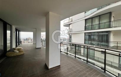KKTC GİRNE MERKEZDE AKACAN ELEGANCE SİTESİNDE DENİZ HAVUZ VE DAĞ MANZARALI KOMPLE EŞYALI SATILIK 3+1 DAİRE