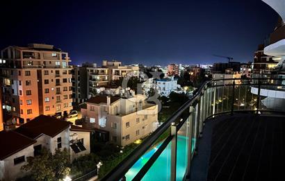 KKTC GİRNE MERKEZDE AKACAN ELEGANCE SİTESİNDE DENİZ HAVUZ VE DAĞ MANZARALI KOMPLE EŞYALI SATILIK 3+1 DAİRE