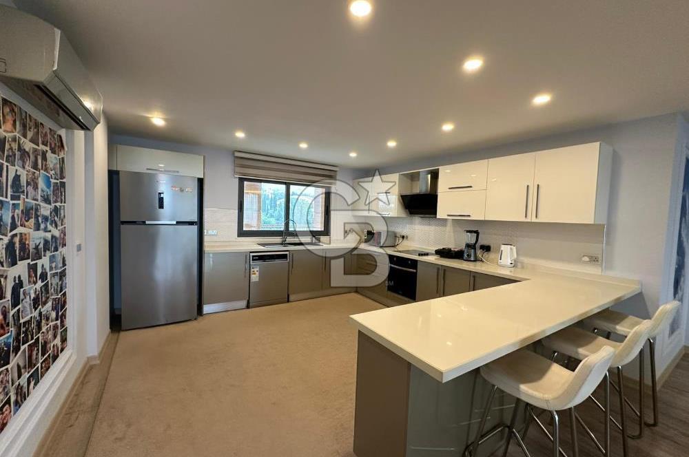 KKTC GİRNE MERKEZDE AKACAN ELEGANCE SİTESİNDE DENİZ HAVUZ VE DAĞ MANZARALI KOMPLE EŞYALI SATILIK 3+1 DAİRE
