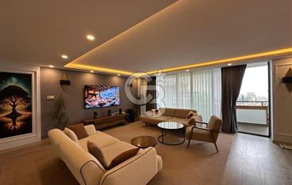 KKTC GİRNE MERKEZDE AKACAN ELEGANCE SİTESİNDE DENİZ HAVUZ VE DAĞ MANZARALI KOMPLE EŞYALI SATILIK 3+1 DAİRE