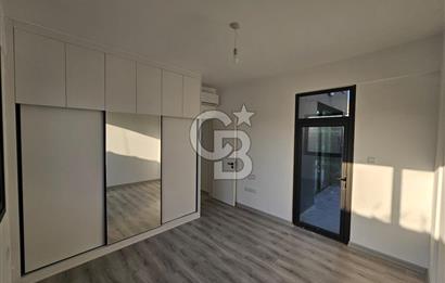 KKTC GİRNE ALSANCAKTA SİTE İÇERİSİNDE ANAYOLA VE DENİZE YAKIN SATILIK YENİ 2+1 DAİRELER