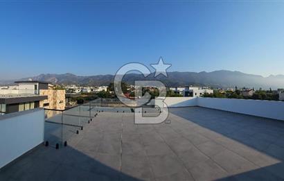 KKTC GİRNE ALSANCAKTA SİTE İÇERİSİNDE ANAYOLA VE DENİZE YAKIN SATILIK YENİ 2+1 DAİRELER
