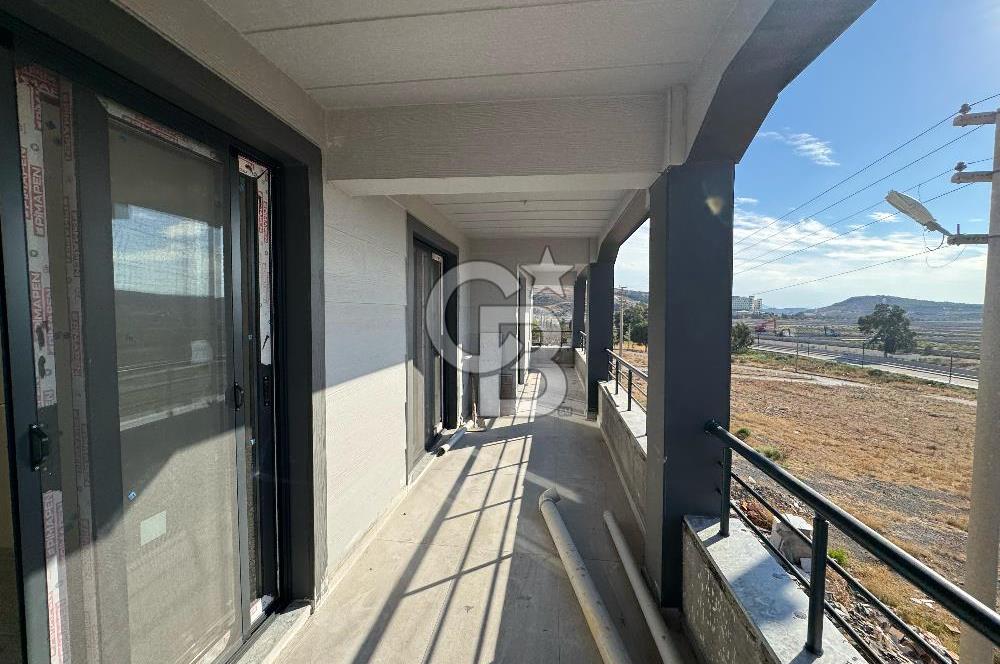 ÇALTILIDERE'DE YATEK PROJESİ KARŞISINDA 3+1 SATILIK DAİRE