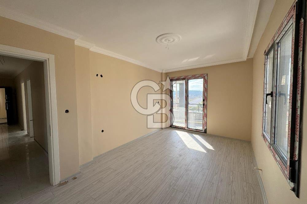 ÇALTILIDERE'DE YATEK PROJESİ KARŞISINDA 3+1 SATILIK DAİRE