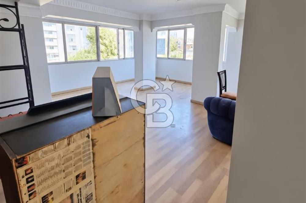İzmir Çiğli Satılık Dükkan Tabela Değeri Yüksek Ana Cadde Üzeri Köşe Batar Katlı Depolu