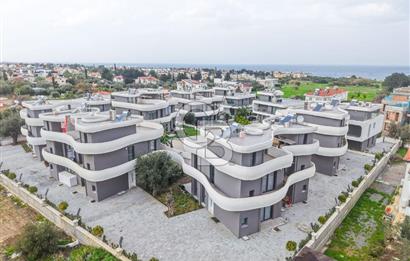KKTC GİRNE LAPTADA DENİZ MANZARALI EŞYALI SATILIK 4+1 VİLLA
