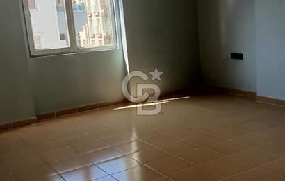 Didim merkez  de satılık 2+1 ayrı mutfak köşe başı ön cephe daire