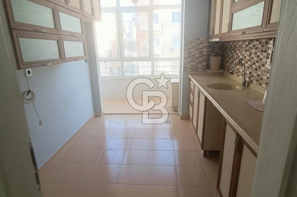 Didim merkez  de satılık 2+1 ayrı mutfak köşe başı ön cephe daire