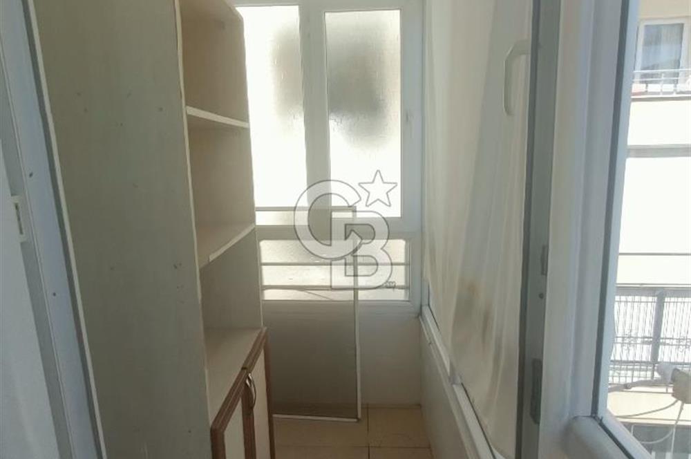 Didim merkez  de satılık 2+1 ayrı mutfak köşe başı ön cephe daire