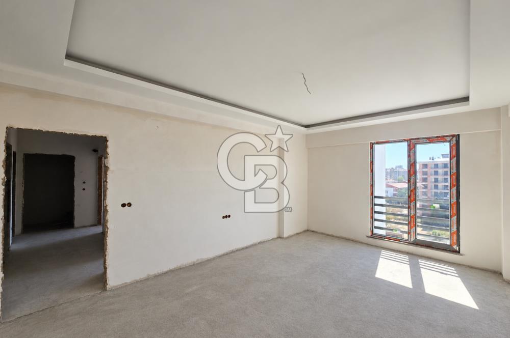 COLDWELL BANKER'DAN SELÇUKLUDA HARİKA KONUMLU LÜKS 4+1 DAİRE