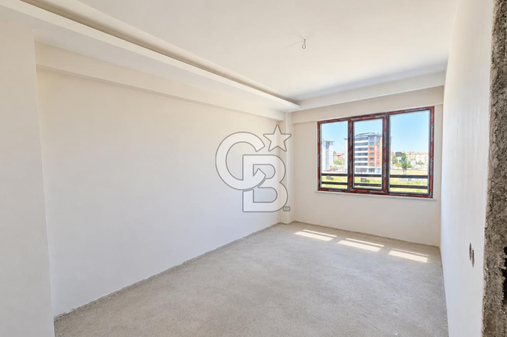 COLDWELL BANKER'DAN SELÇUKLUDA HARİKA KONUMLU LÜKS 2+1 DAİRE