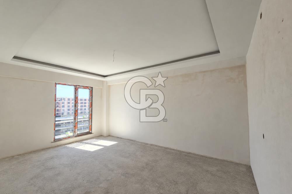 COLDWELL BANKER'DAN SELÇUKLUDA HARİKA KONUMLU LÜKS 3+1 DAİRE