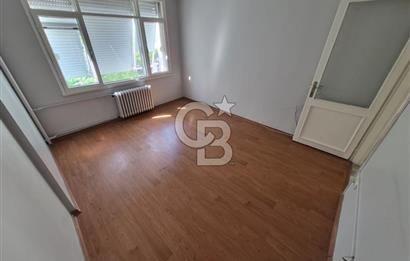 FAHRETTİN KERİM GÖKAY CADDESİ'NDE KİRALIK 3+1 125 M2 DAİRE