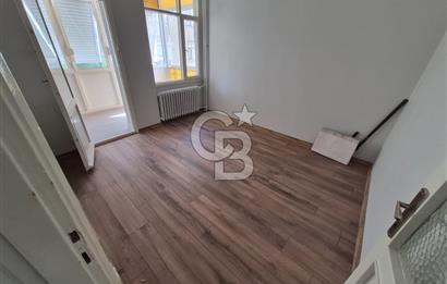 FAHRETTİN KERİM GÖKAY CADDESİ'NDE KİRALIK 3+1 125 M2 DAİRE