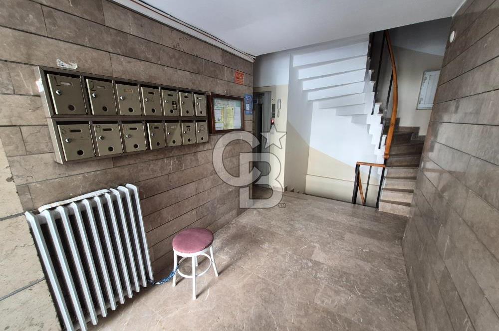 FAHRETTİN KERİM GÖKAY CADDESİ'NDE KİRALIK 3+1 125 M2 DAİRE