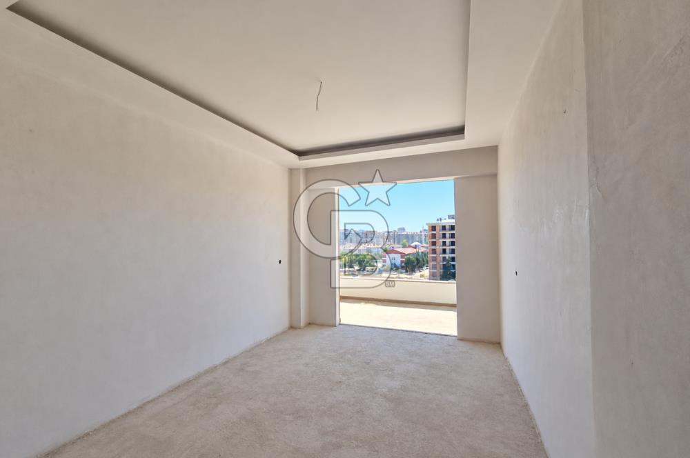 COLDWELL BANKER'DAN SELÇUKLUDA HARİKA KONUMLU LÜKS 4+1 DAİRE