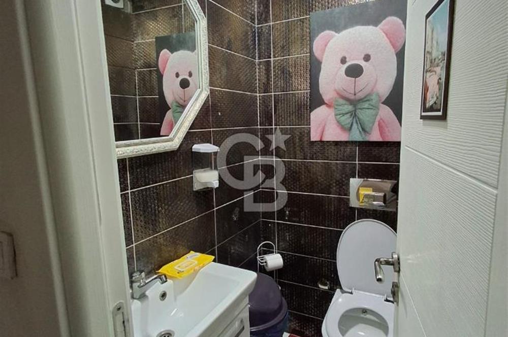 ŞİRİNEVLERİN KALBİNDE E5YANI 1050 M² KOMPLE SATILIK İŞ MERKEZİ