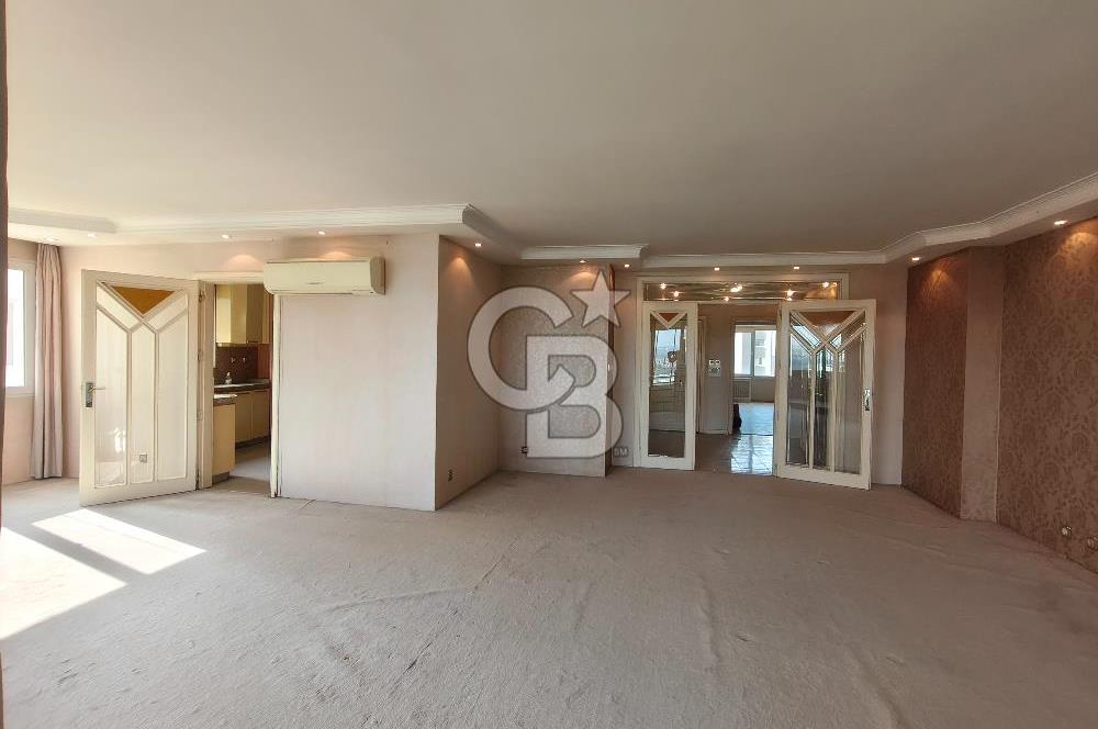 REŞATBEY MH.265m2 GENİŞ FERAH NEHİR MANZARALI 4+1 SATILIK