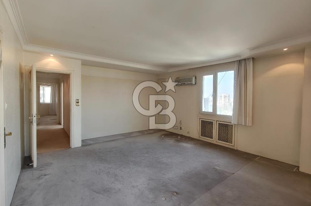 REŞATBEY MH.265m2 GENİŞ FERAH NEHİR MANZARALI 4+1 SATILIK