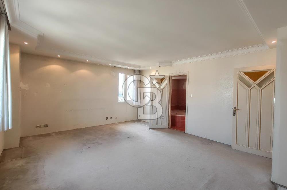 REŞATBEY MH.265m2 GENİŞ FERAH NEHİR MANZARALI 4+1 SATILIK