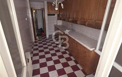 Menemen Esatpaşada Merkezi Konumda 145 m² Geniş 3+1 Daire