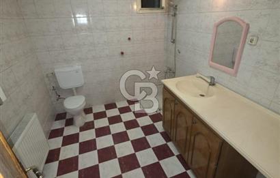 Menemen Esatpaşada Merkezi Konumda 145 m² Geniş 3+1 Daire
