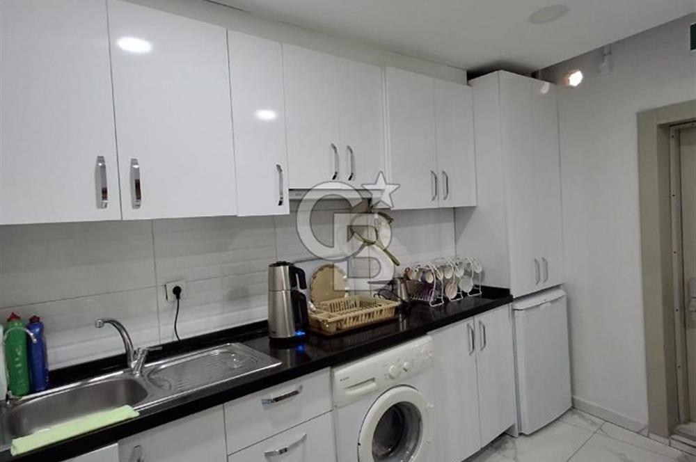 ŞİRİNEVLERİN KALBİNDE E5YANI 1050 M² KOMPLE SATILIK İŞ MERKEZİ