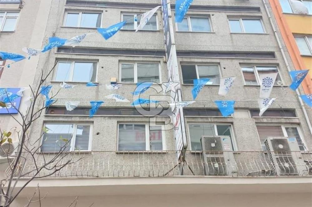 ŞİRİNEVLERİN KALBİNDE E5YANI 1050 M² KOMPLE SATILIK İŞ MERKEZİ