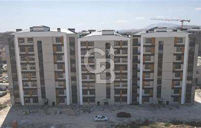 COLDWELL BANKER'DAN SELÇUKLUDA HARİKA KONUMLU LÜKS 3+1 DAİRE