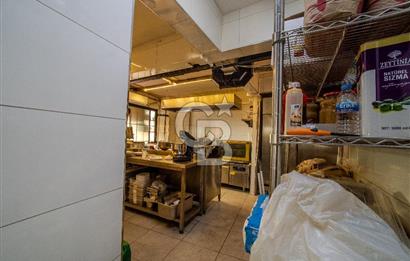 ÜSKÜDAR ÇENGELKÖY SATILIK 4 KATLI KOMPLE BİNA CAFE BOĞAZ MANZARA