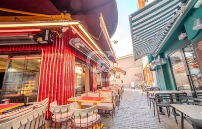 ÜSKÜDAR ÇENGELKÖY SATILIK 4 KATLI KOMPLE BİNA CAFE BOĞAZ MANZARA