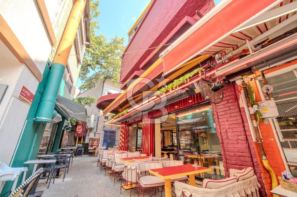 ÜSKÜDAR ÇENGELKÖY SATILIK 4 KATLI KOMPLE BİNA CAFE BOĞAZ MANZARA