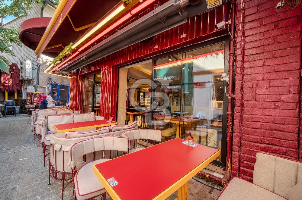 ÜSKÜDAR ÇENGELKÖY SATILIK 4 KATLI KOMPLE BİNA CAFE BOĞAZ MANZARA
