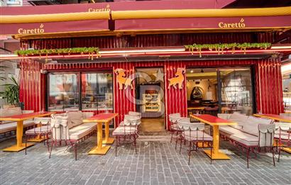 ÜSKÜDAR ÇENGELKÖY SATILIK 4 KATLI KOMPLE BİNA CAFE BOĞAZ MANZARA