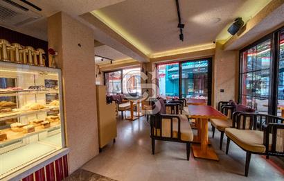 ÜSKÜDAR ÇENGELKÖY SATILIK 4 KATLI KOMPLE BİNA CAFE BOĞAZ MANZARA