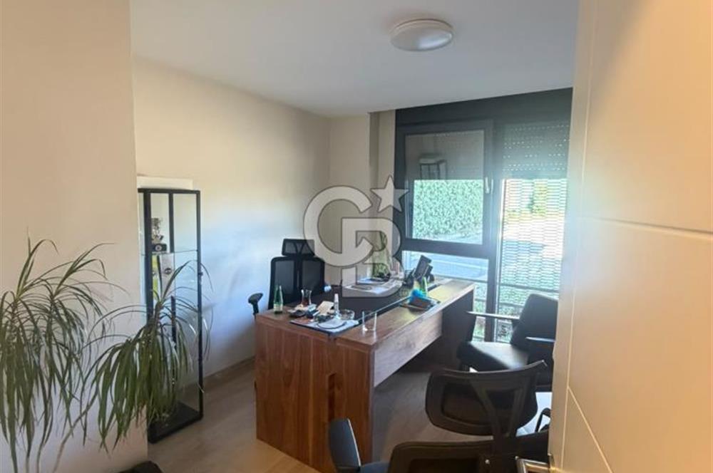 FIRSAT Acıbadem Caspian Sitesinde Satılık Bahçe Dubleks