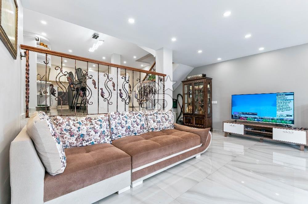 ARIKÖY'DE BÜYÜK BAHÇELİ VE FULL EŞYALI KİRALIK DAİRE
