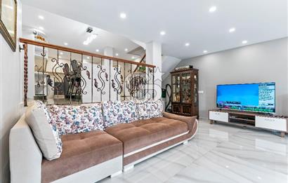 ARIKÖY'DE BÜYÜK BAHÇELİ VE FULL EŞYALI KİRALIK DAİRE