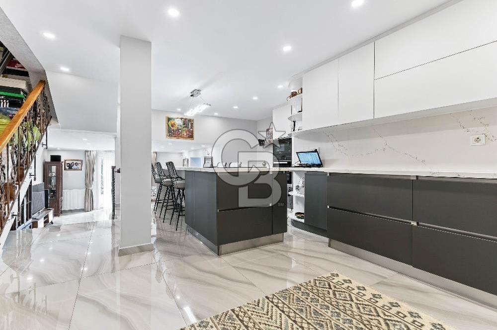 ARIKÖY'DE BÜYÜK BAHÇELİ VE FULL EŞYALI KİRALIK DAİRE