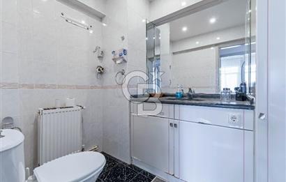BORSA İSTANBUL VE İSTİNYEPARK AVM KOMŞU KİRALIK DAİRE