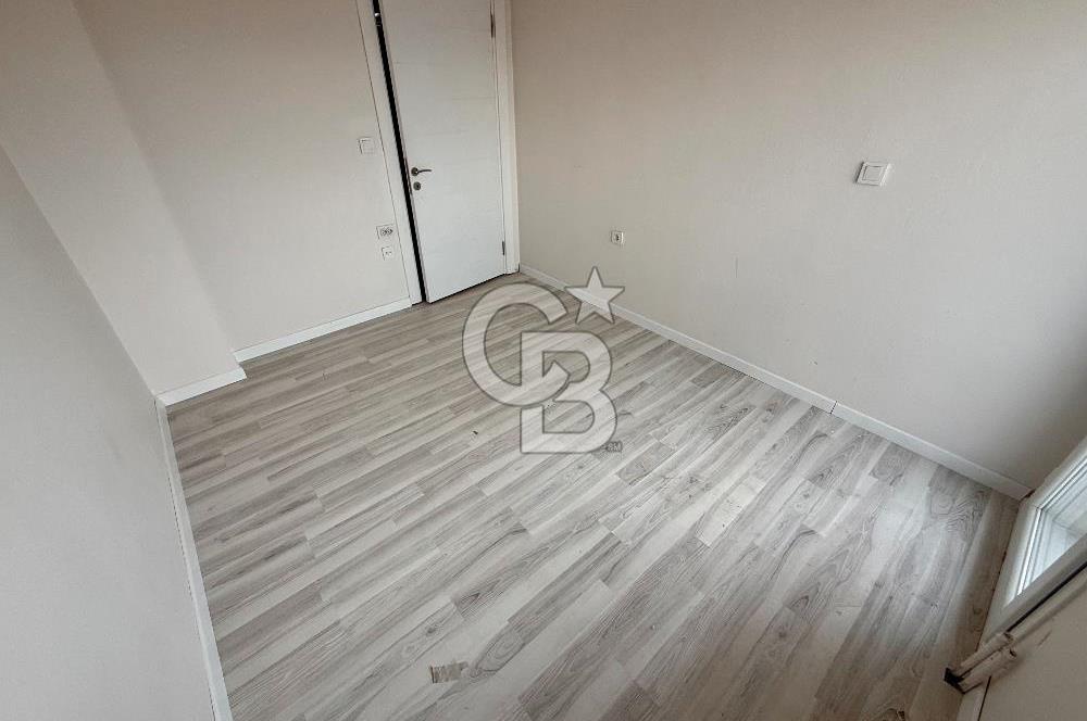 İzmir karsiyaka anadolu cad uzerinde satilik daire
