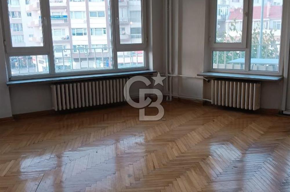 CB CITY'DEN ATATÜRK CADDESİNDE KİRALIK 2+1 DAİRE