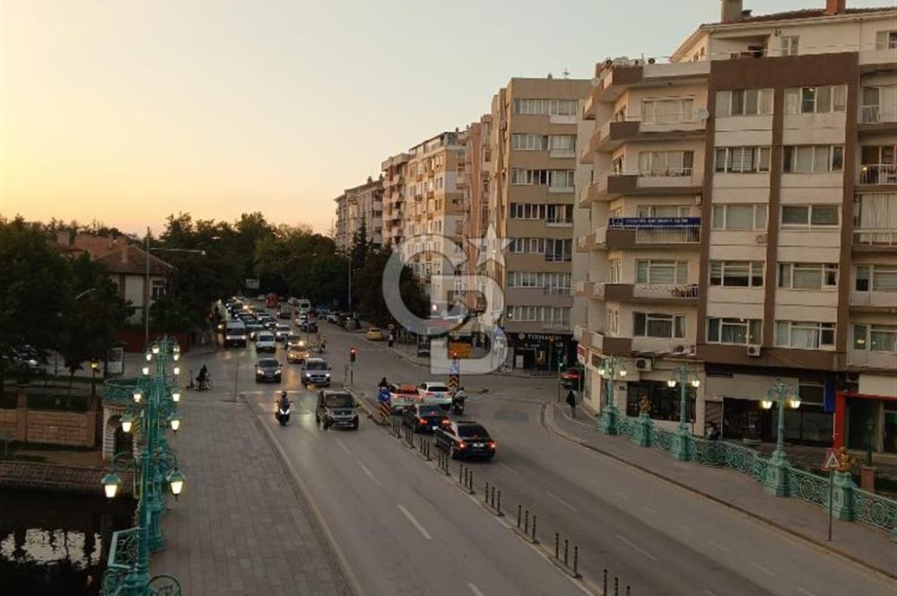 CB CITY'DEN ATATÜRK CADDESİNDE KİRALIK 2+1 DAİRE